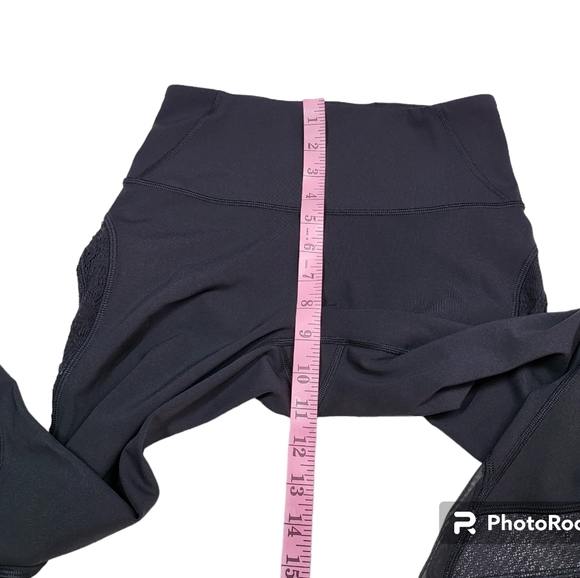 Lululemon Wunder Under Crop 21" *Lace Black - Picture 6 of 16